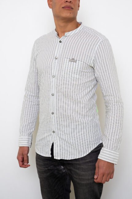 Fitted shirt